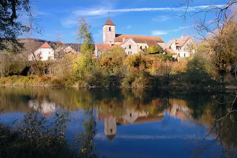 Scey-Maisières, sur la route ou près de la route de « La vallée du Lison »