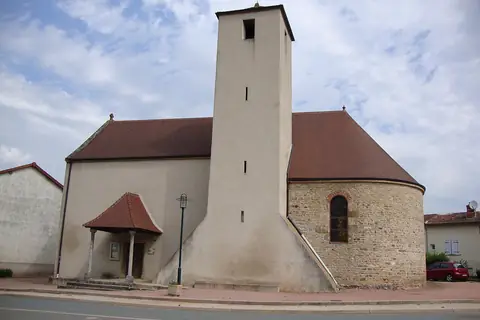 Sainte-Cécile (Saône-et-Loire), sur la route ou près de la route de « Route gourmande dans le Charolais »