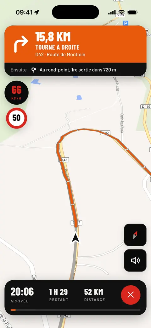 Alerte de survitesse : 66 km/h affiché en rouge sous un panneau limité à 50